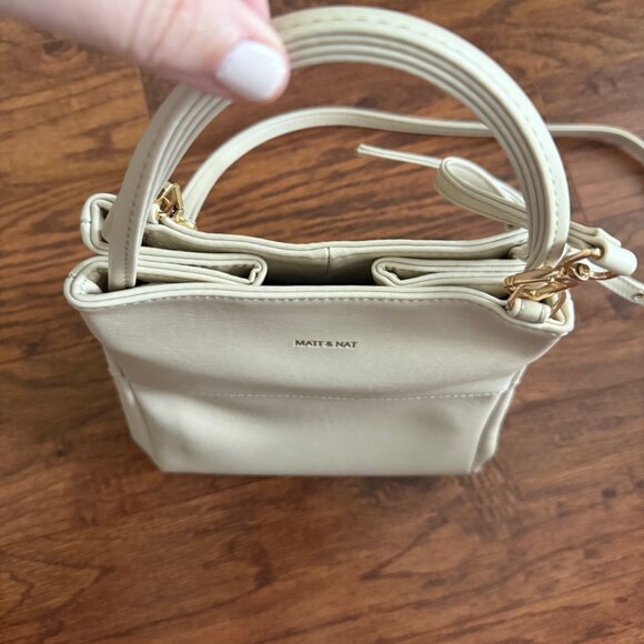 Matt & Nat Vegan Handbags, Willa Small Small Tote Cruelty-Free, Animal Free - Picture 6 of 9